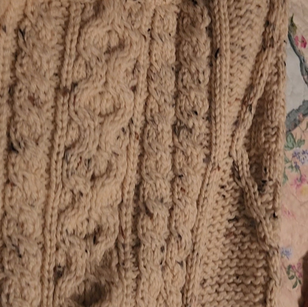 Callan Wool Sweater NWOT - Picture 16 of 16